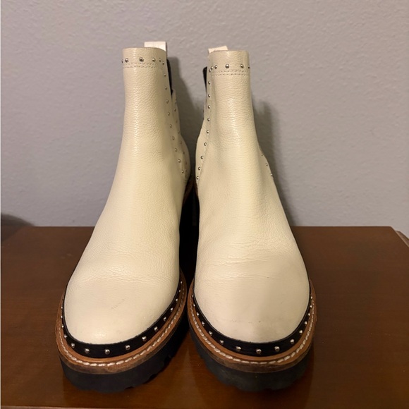 Dolce Vita Cream Ankle Boots - Picture 2 of 6